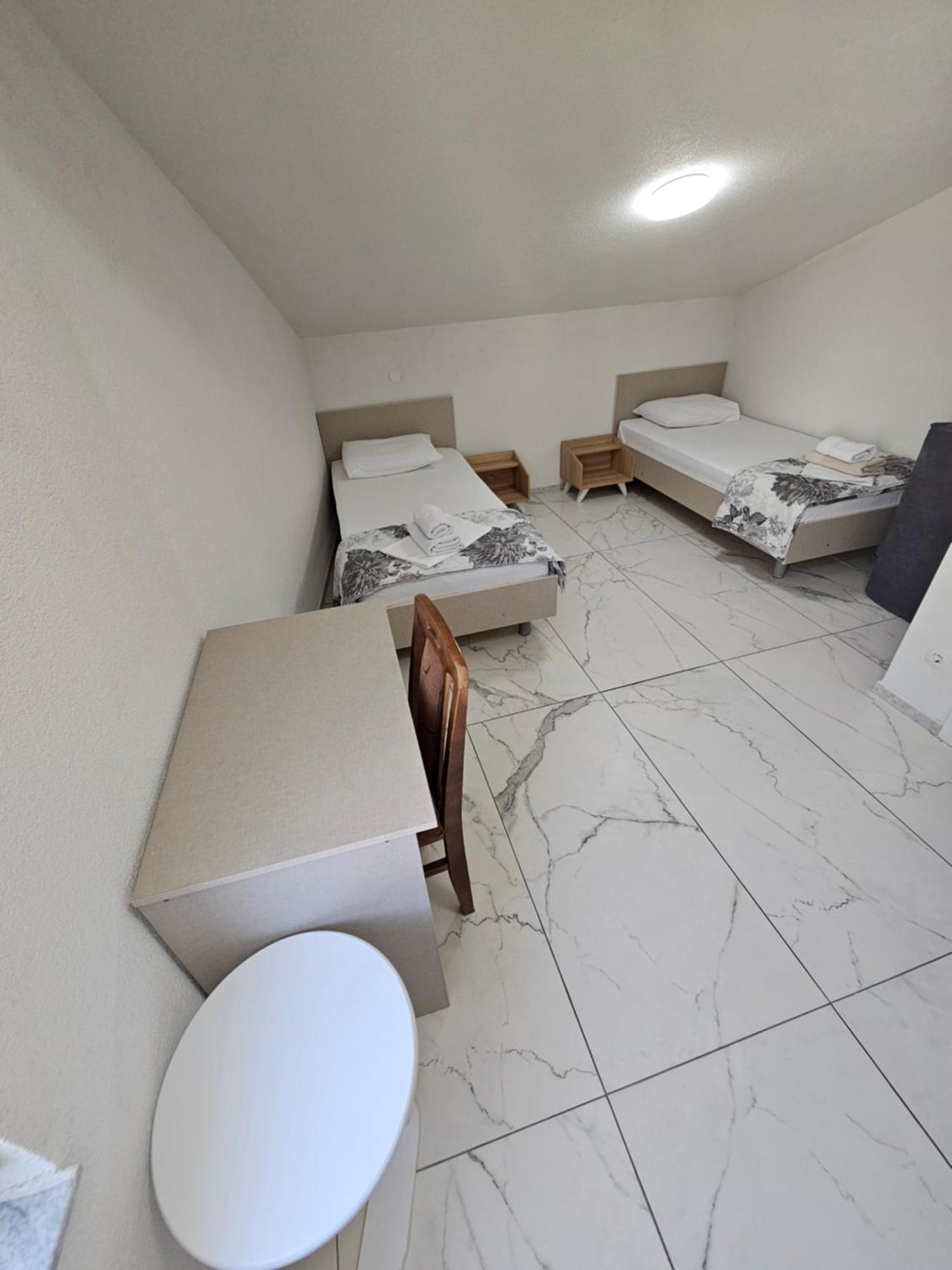 Xxl Apartments City Centar Bitola Exterior foto